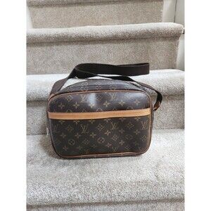 Louis Vuitton "Reporter" Crossbody Shoulder Bag PM Size